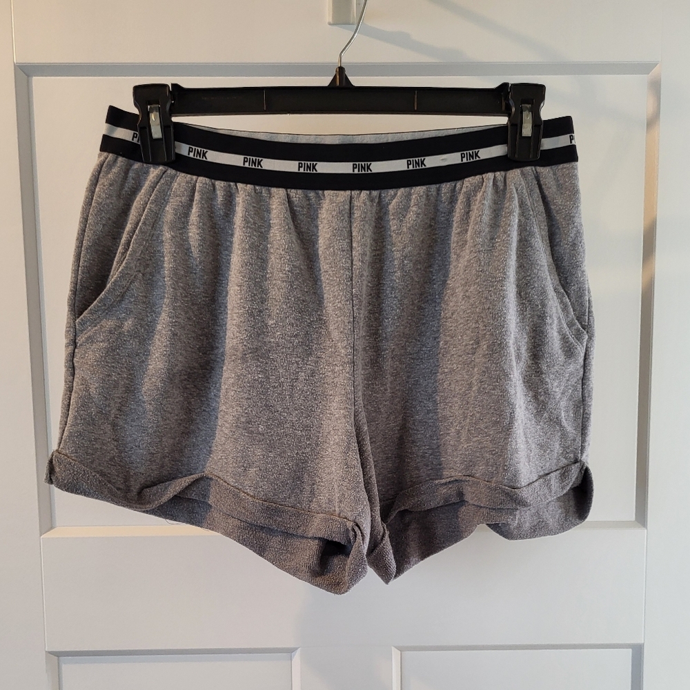 VS PINK women's shorts with pockets